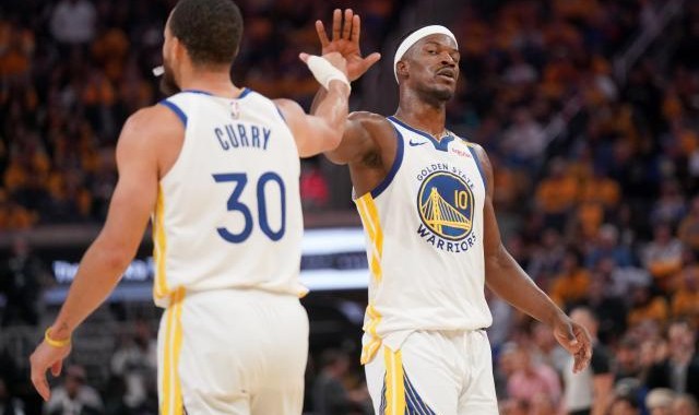 开云官网-队史附加赛首胜！库里吉米合砍75分 勇士复仇灰熊