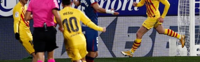 开云App-【西甲】梅西500场助攻德容破门 巴萨1-0客胜韦斯卡