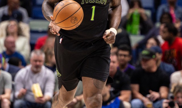 开云下载-进攻效率还是高！锡安对阵火箭8投6中&amp;8罚6中 砍下18分4板3助