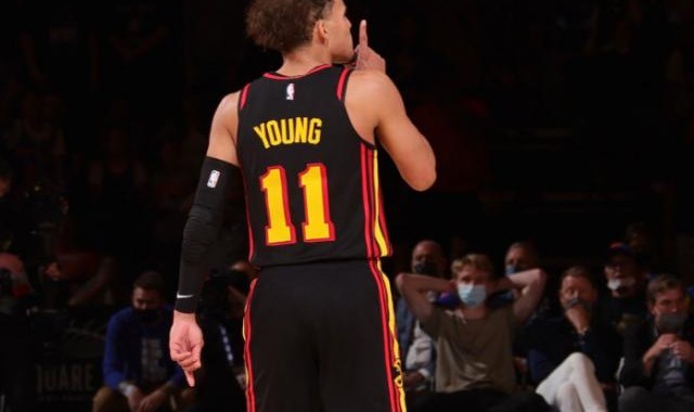 开云App-球迷开场齐喷吹扬 老鹰核心用绝杀让纽约死忠闭嘴