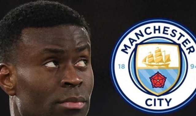 开云移动端-曼城冬窗再出手！2300万欧抢下英格兰铁闸，补强防线剑指双冠