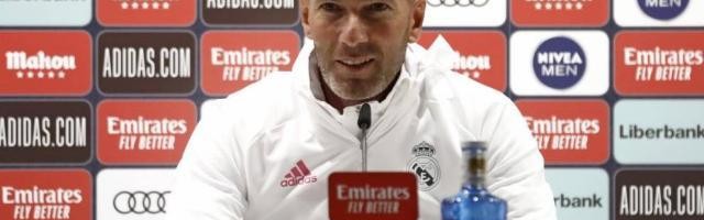 开云官网-本泽马再伤！皇马一线队仅剩13人 齐达内难掩无奈