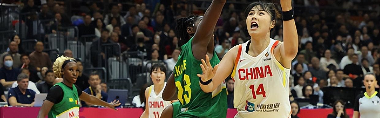 kaiyun-又美又能打！李月汝归来轰21+11，中国女篮三大中锋闪耀无解
